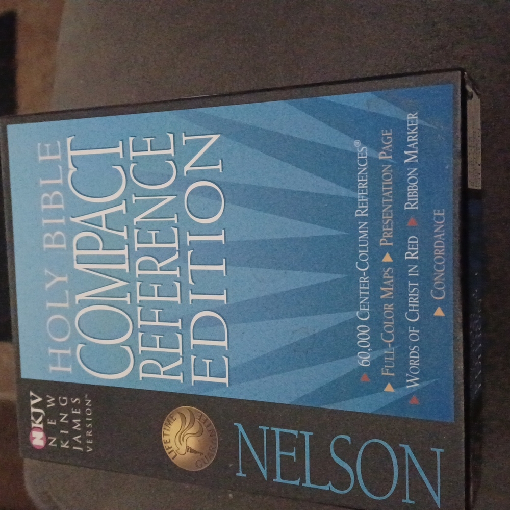 Holy Bible Compact Reference Edition